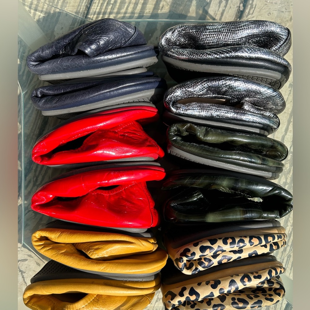 Storehouse flats size 8